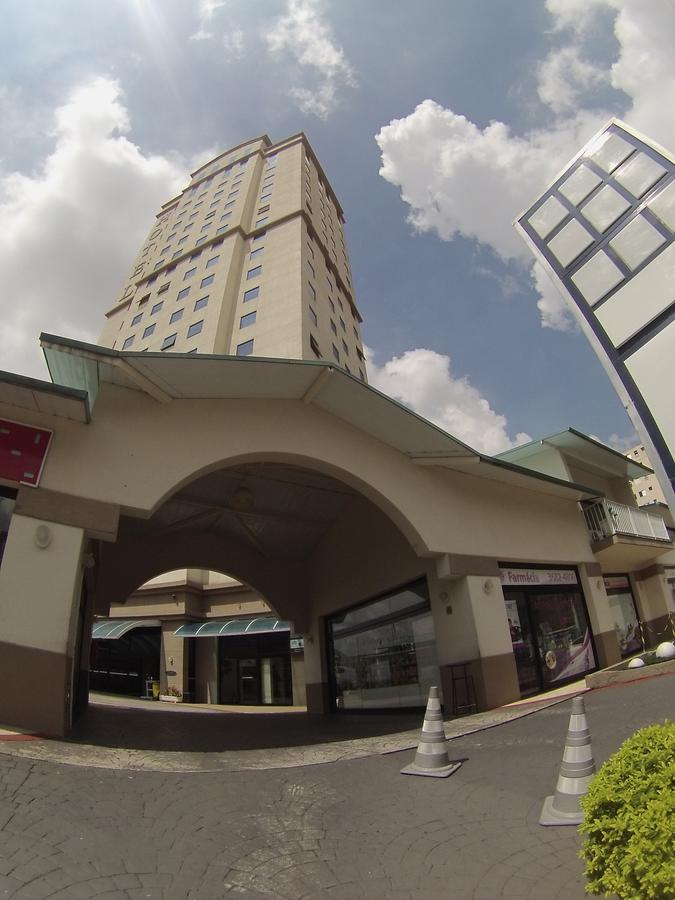 Travel Inn オザスコ エクステリア 写真